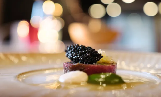 Plat Signature Boeuf Caviar 